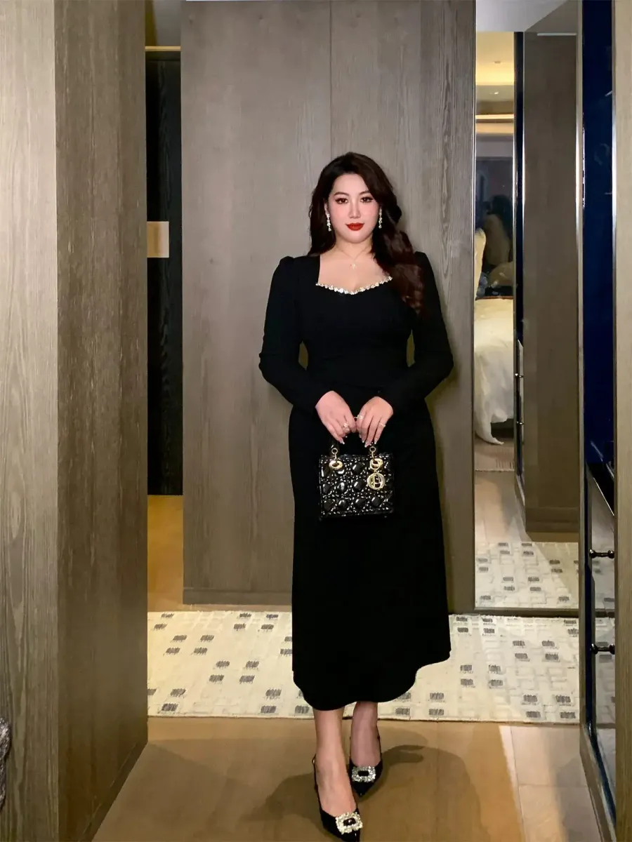 فستان سهرة كريستال (Midnight Crystal Dress) -