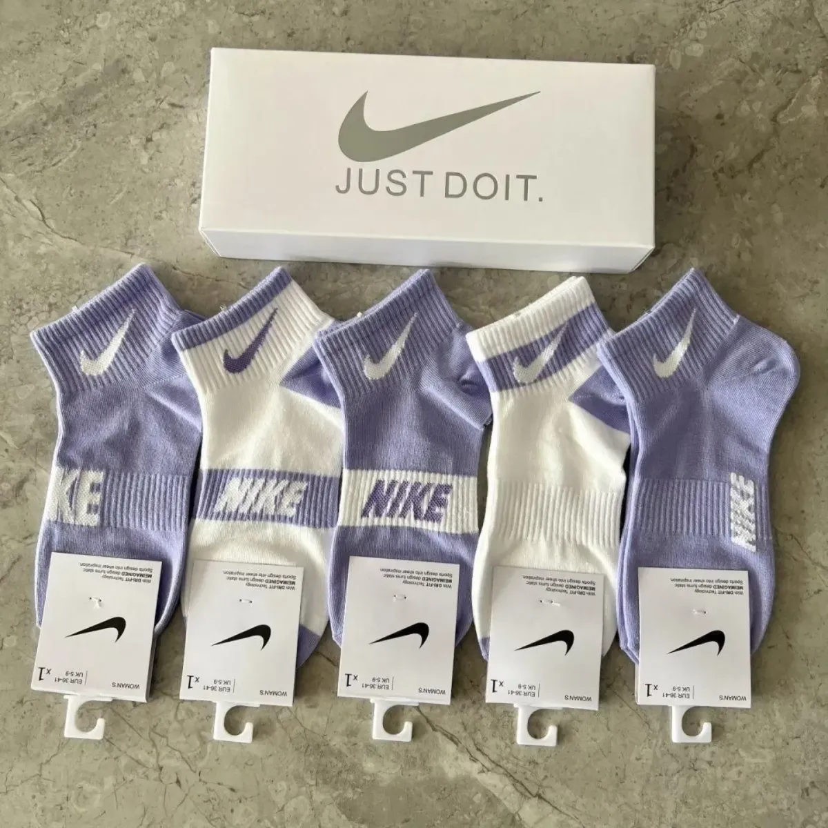 جوارب نايكي (Nike) الرياضية