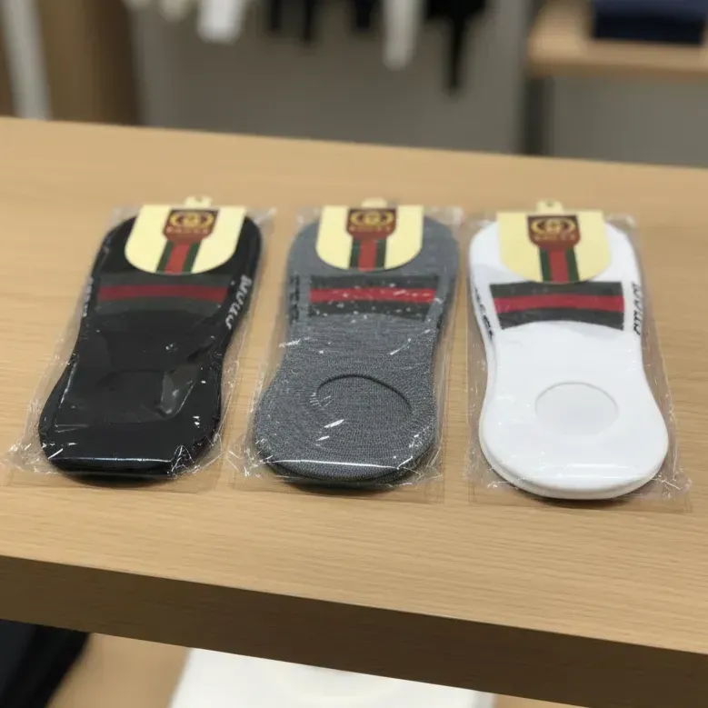 جوارب "أناقة الخفاء" - Gucci Style Liner Socks