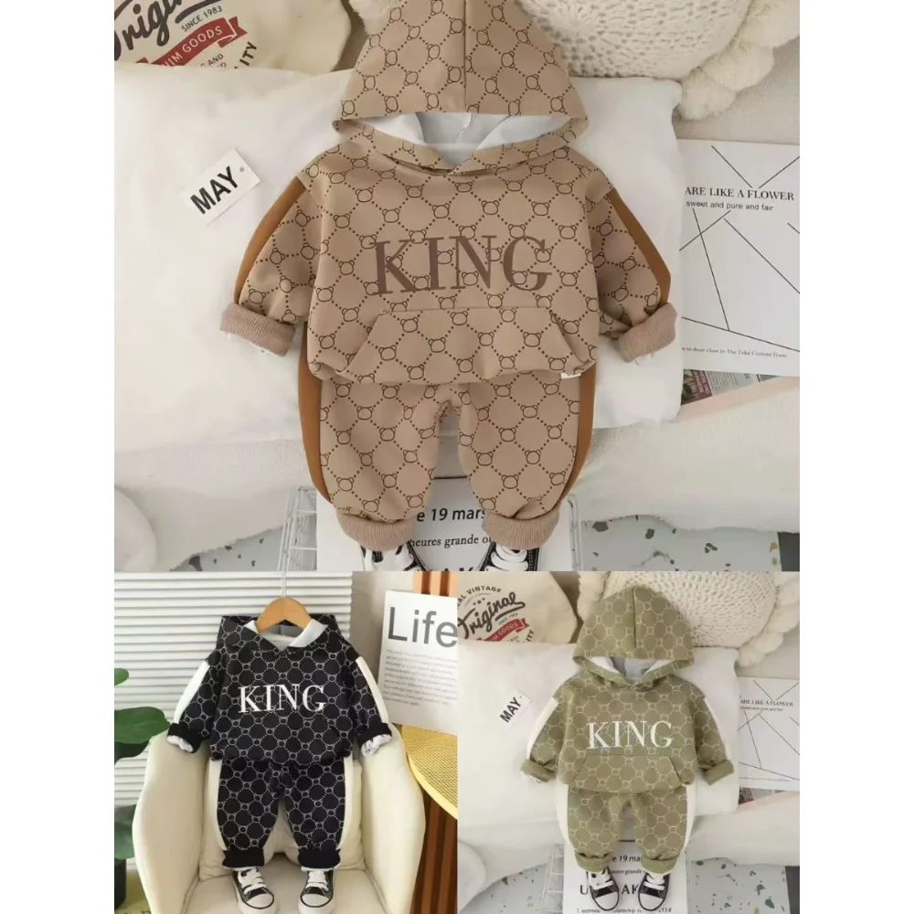 طقم أطفال هودي KING بنقشة فاخرة 👑